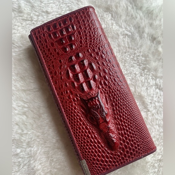 Crocodile 🐊 Wallet - Picture 2 of 10